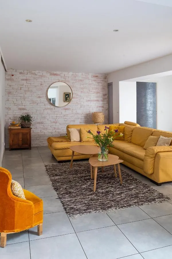 Casa vacanze Avignon Centre, Maison Avec Piscine Francia